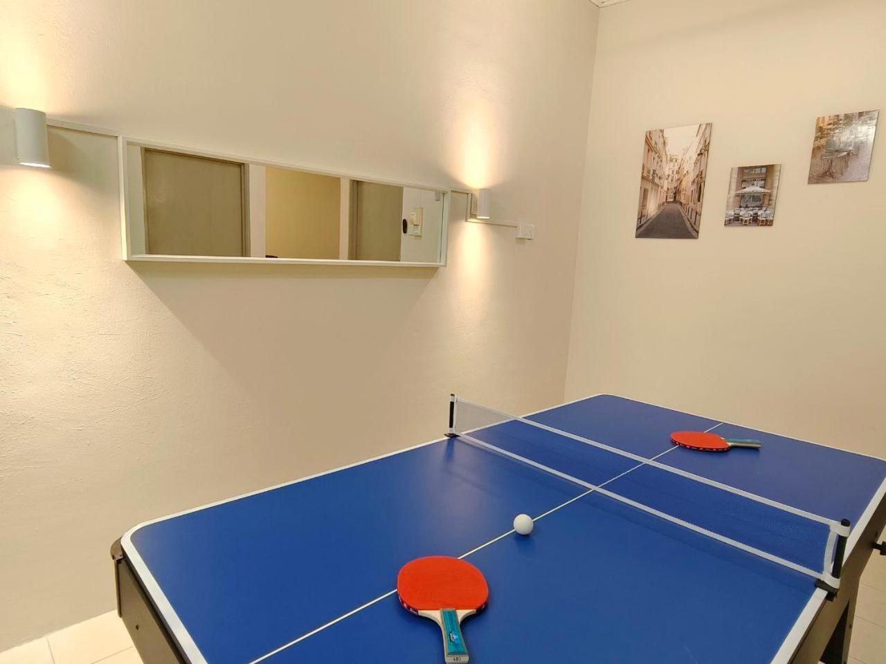 Newcastle Seri Impian Snooker Ping Pong Neflix Келуанг Екстериор снимка